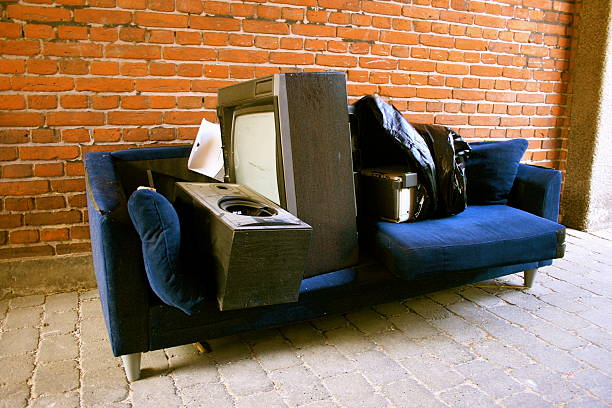 Best Construction Debris Removal  in Farngton, MI