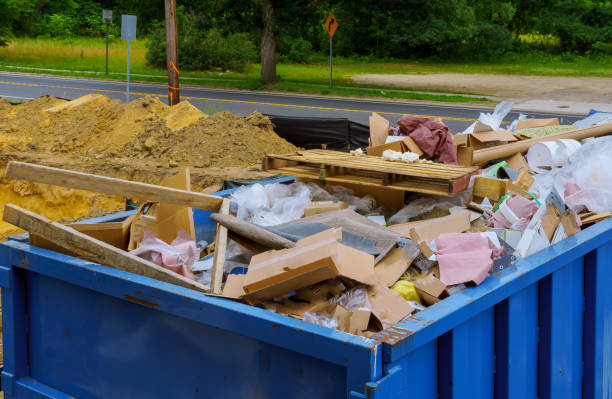 Best Junk Hauling Services  in Farngton, MI